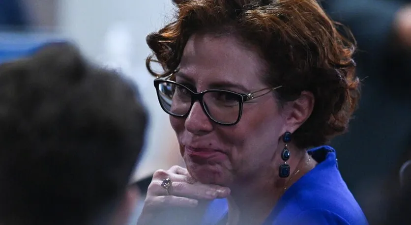 Justiça italiana nega extradição de Carla Zambelli.